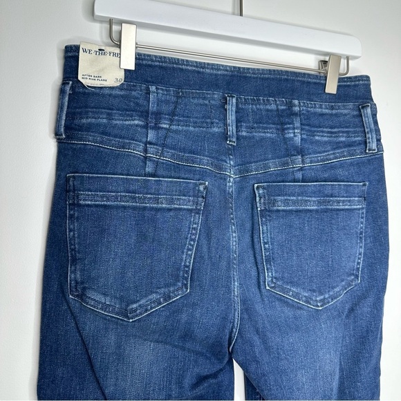 NWT Free People We The Free After Dark Mid Rise Flare Jeans Size 30 - Picture 9 of 10